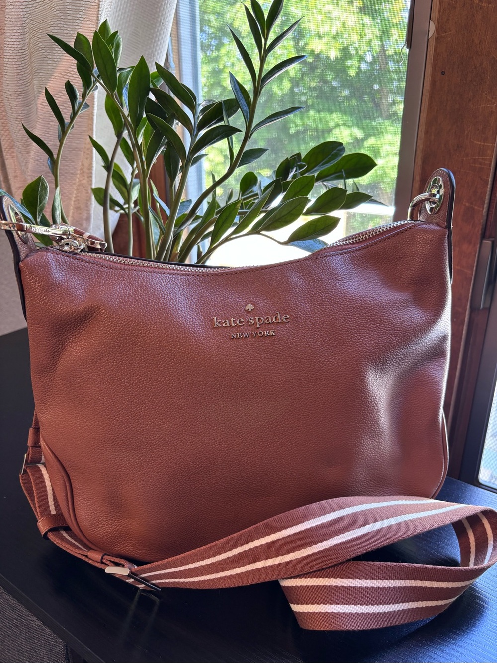 kate spade brown pebbled leather shoulder bag with striped strap